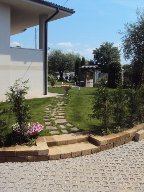 B&B Rosa Del Garda Lazise Exteriör bild