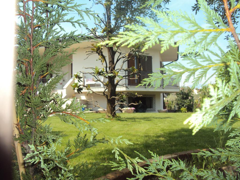 B&B Rosa Del Garda Lazise Exteriör bild