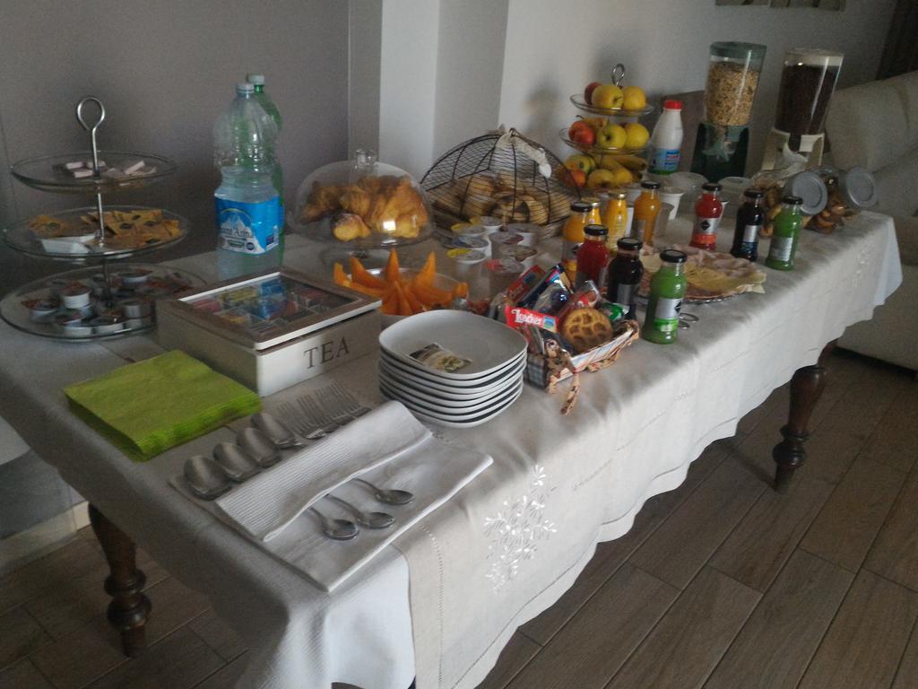 B&B Rosa Del Garda Lazise Exteriör bild